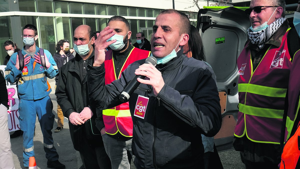 Illustration - halte au licenciement !