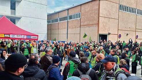 Illustration - rassemblement contre un licenciement