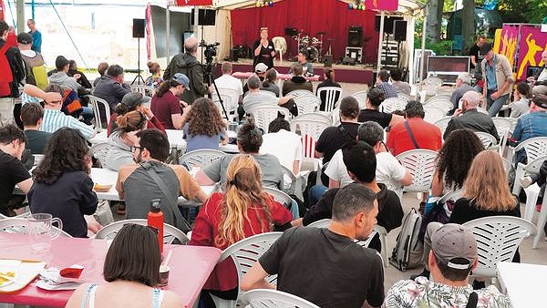 Illustration - Débats aux chapiteaux Karl Marx et Friedrich Engels
