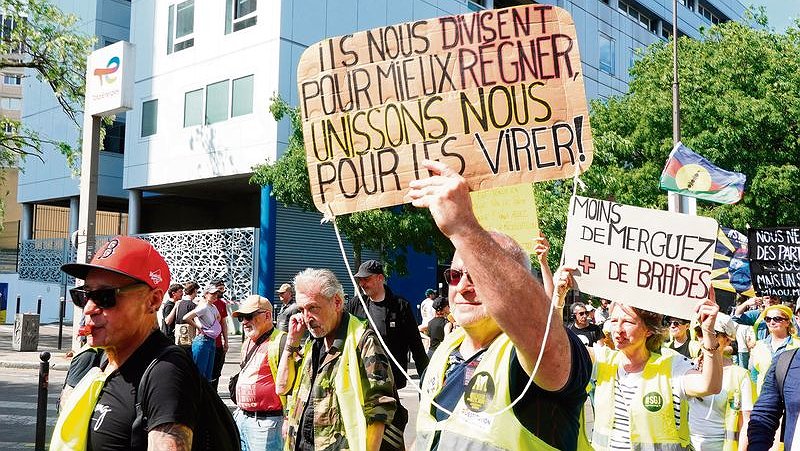 Illustration - surenchère antimigrants
