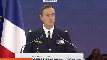 Illustration Pas question de sacrifier nos enfants pour de sales guerres capitalistes !